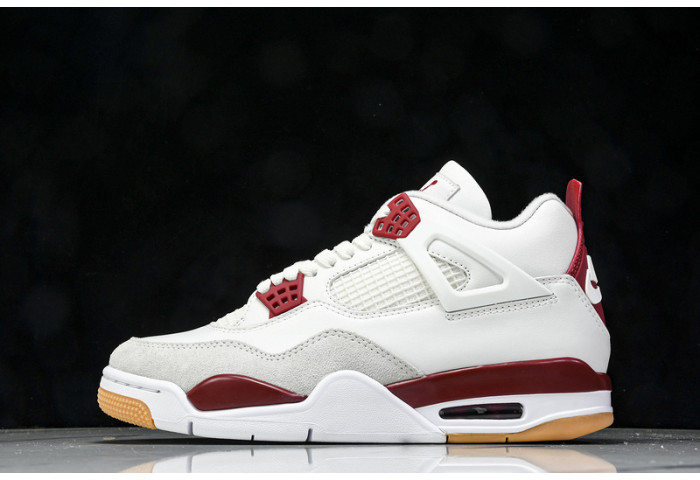 Nike SB x Air Jordan 4 “Varsity Red DR5415-106