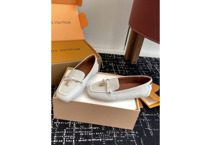 LOVT SNEAKER lv-382