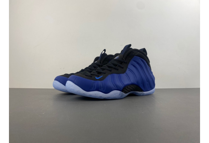 Nike Air Foamposite “Deep Royal” HJ5195-400