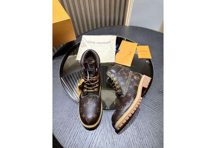 LOVT BOOTS L0-11