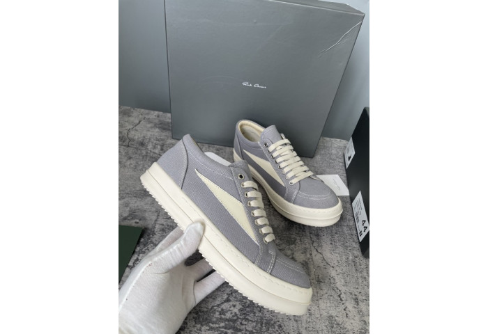 (canvas) r1ck 0wens ro-156