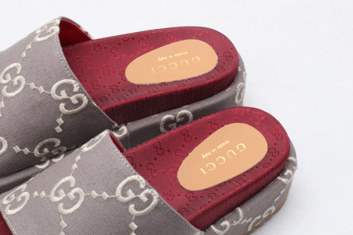 guc sandal