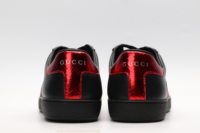 gi ace embroidered low-top sneaker 043002
