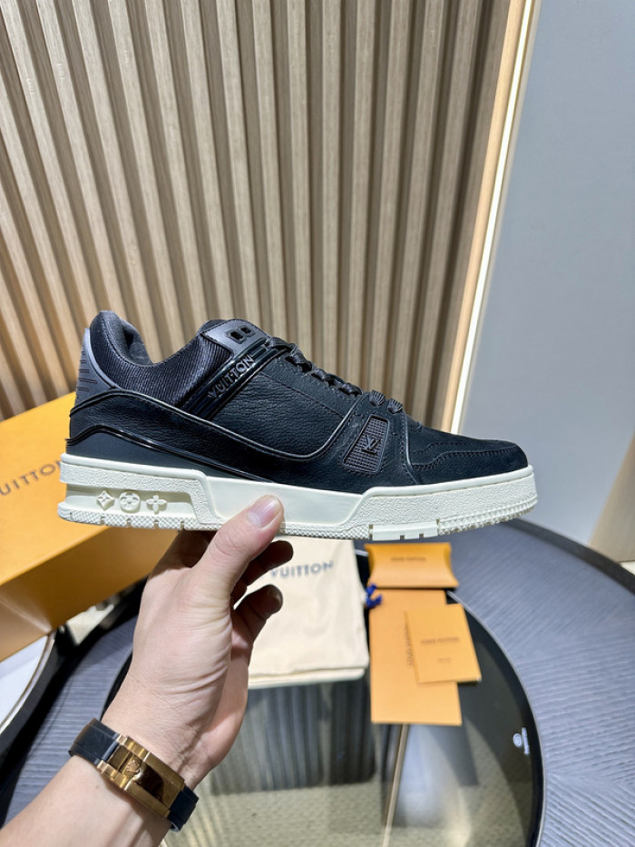 LOVT SNEAKER lv-192