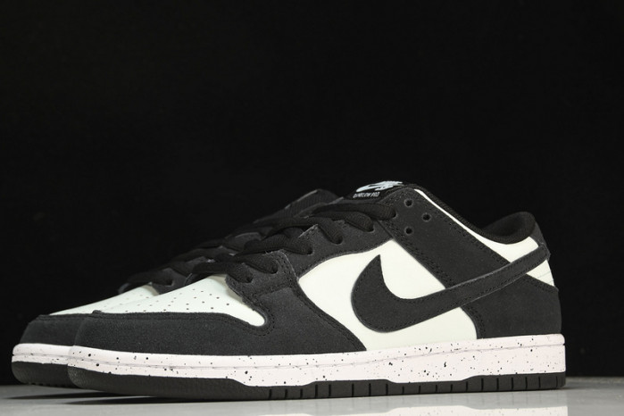 nike sb dunk low barely green 854866-003
