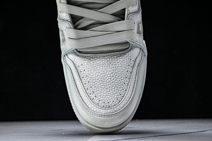 LOVT SNEAKER lv-550
