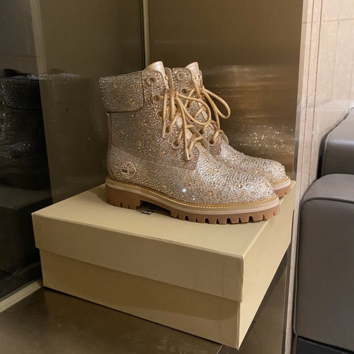 Timb**1*nd boots
