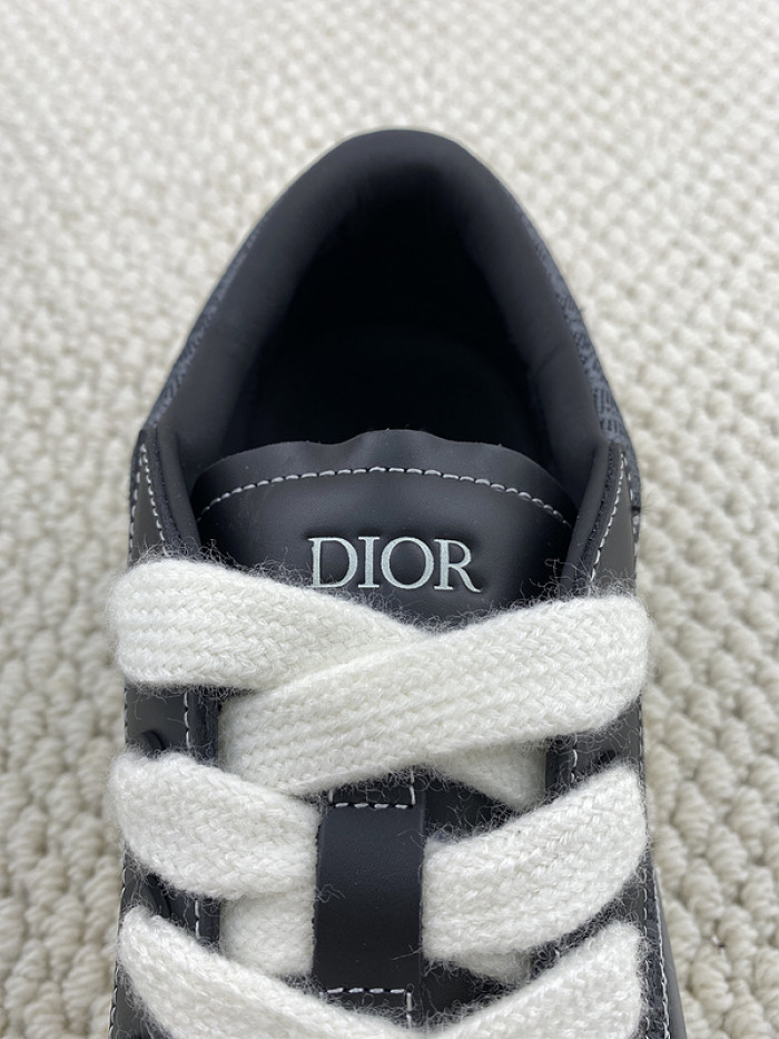 dr b33 low-top sneakers dr-61