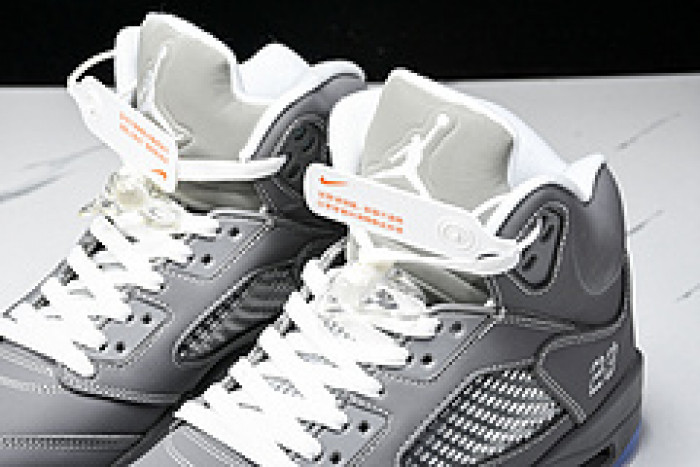 Jordan 5 Retro 