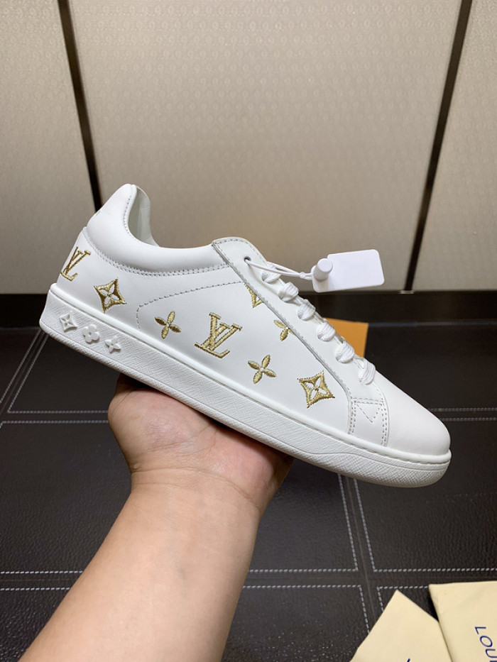 lovt sneaker