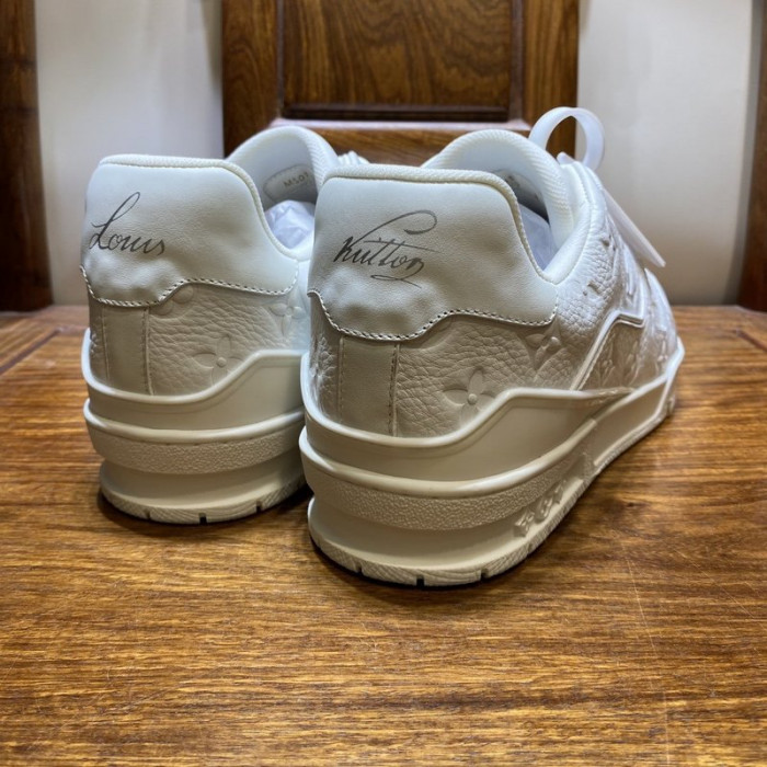 lovt sneaker