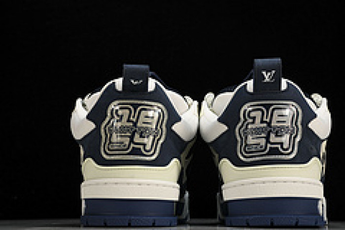 lovt sneaker