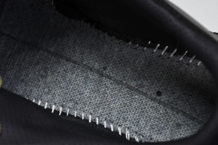 of sneakers ow-33