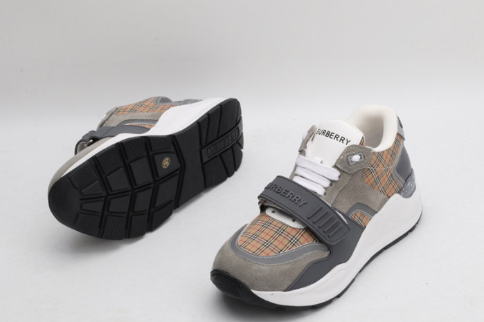 BUBERY SNEAKER