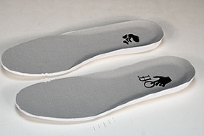 of sneakers ow-17