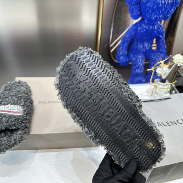BL SLIPPERS 2307162