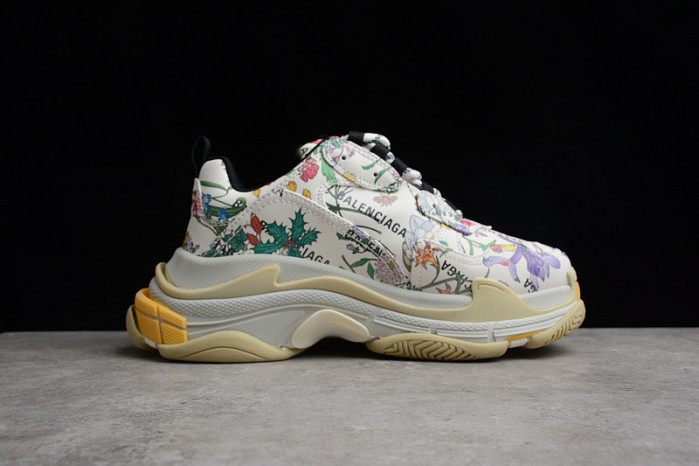 bl triple s trainers sneakers 21121618
