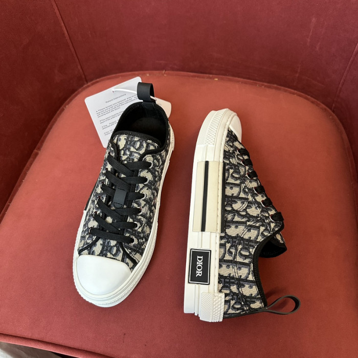 DR B23 LOW-TOP SNEAKERS DR-77