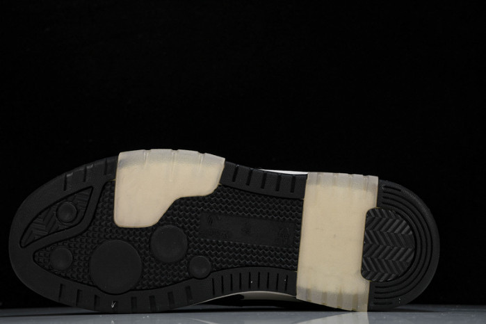 of sneakers ow-36