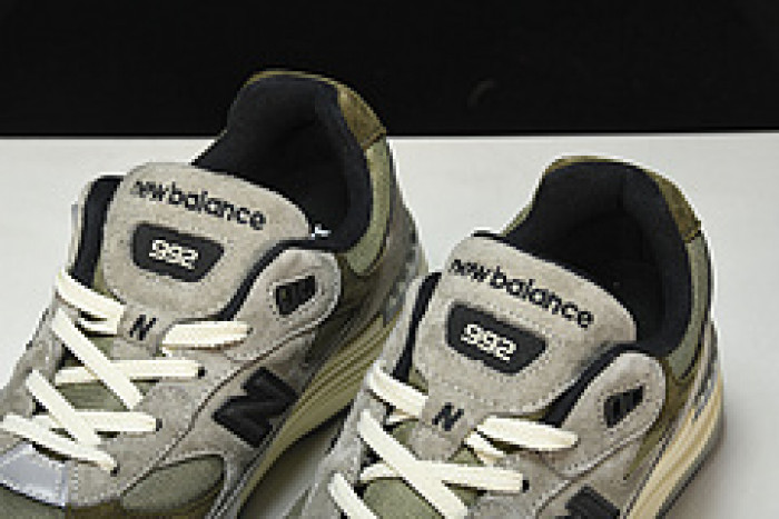 new Ba1an*e 992 jjjjound grey m992j2