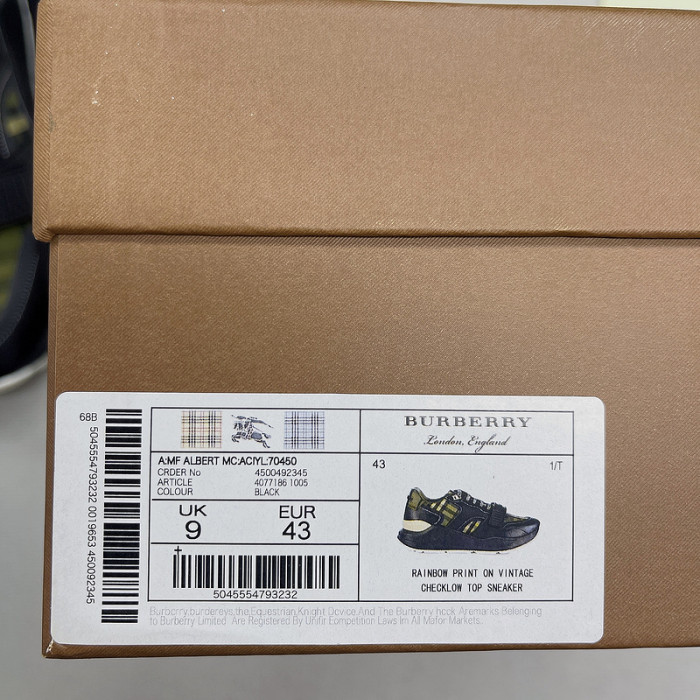 BUBERY SNEAKER