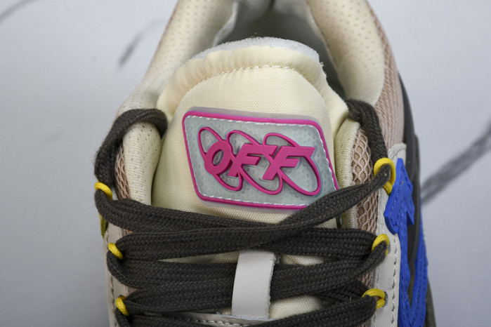of sneakers ow-39