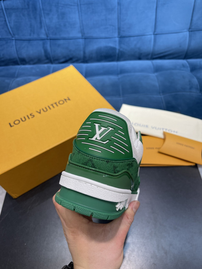lovt sneaker