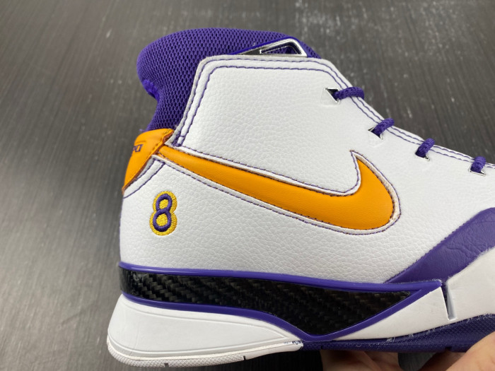 nike kobe 1 think 16 aq2728-101