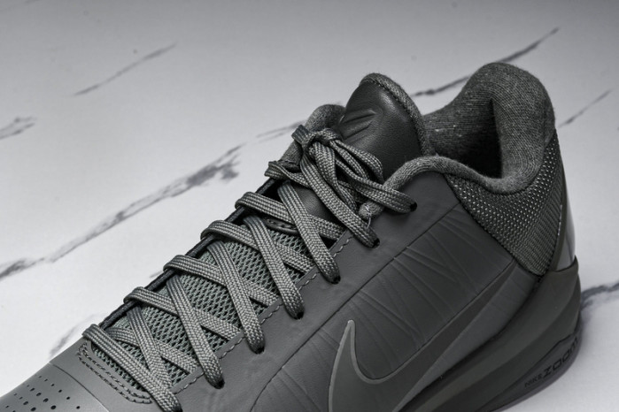 nike kobe 5 black mamba collection fade to black 869454-006