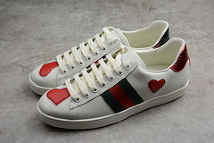 gi ace embroidered low-top sneaker h903p146