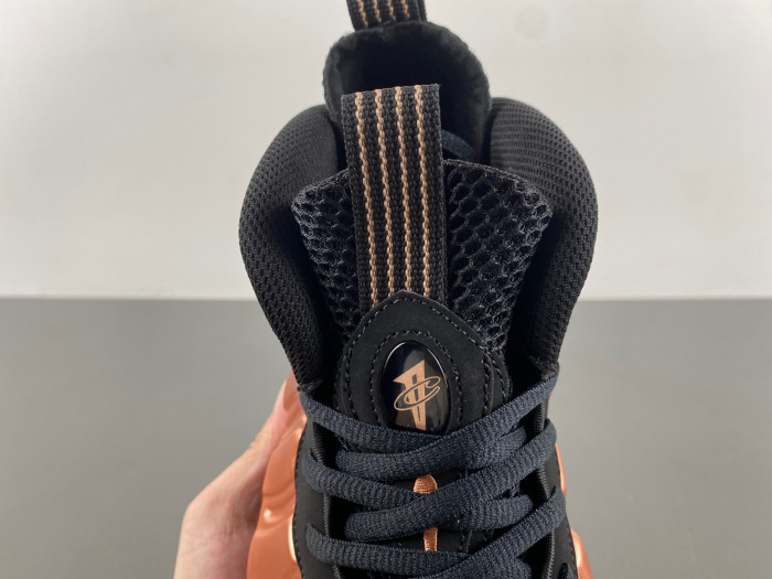 Nike Air Foamposite One “Metallic Copper” FZ9902-001