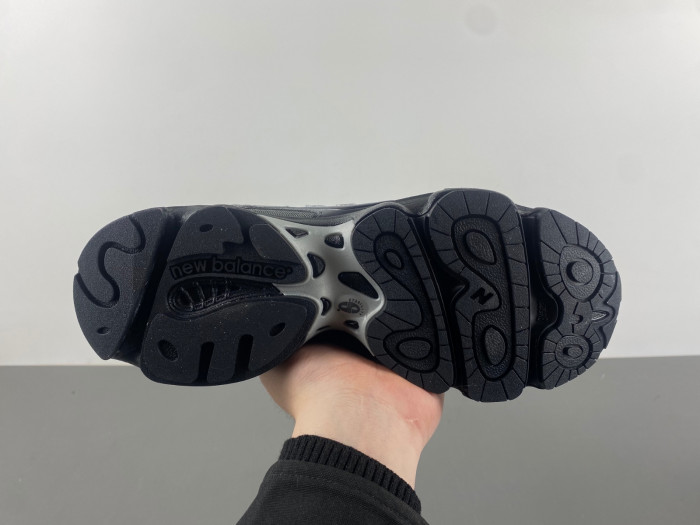 new Ba1an*e m1000ja