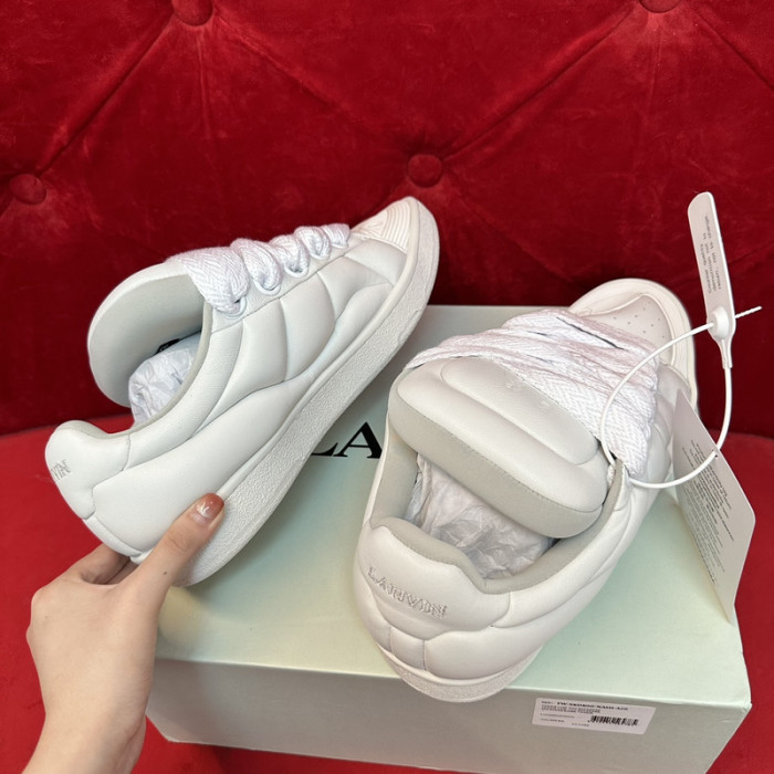 Lanu1n curb sneaker 111221