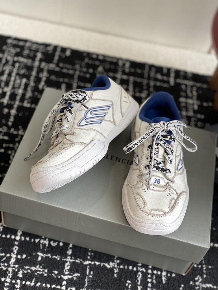 BL Hamptons Worn-Out BHW-5