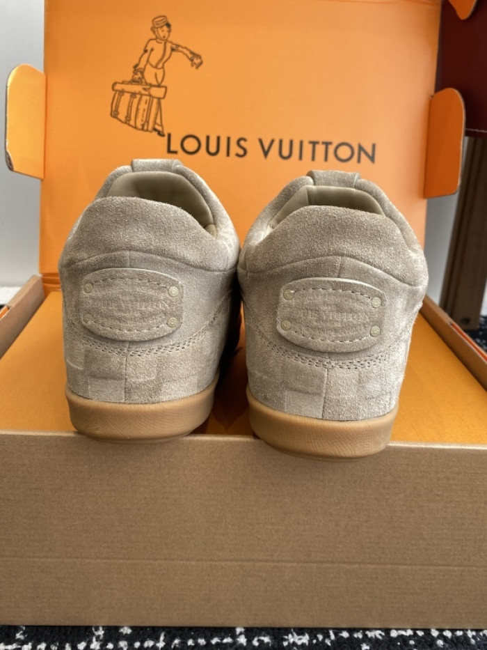 LOVT SNEAKER lv-432