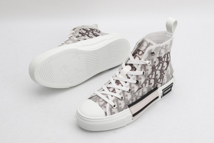 dr b23 homme kaws h903p164