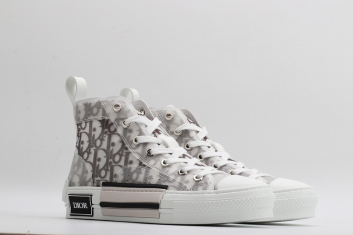 dr b23 homme kaws h903p164