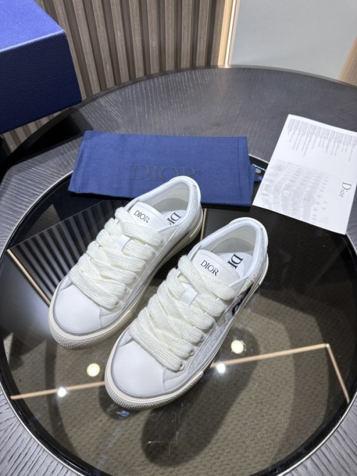 DR B33 LOW-TOP SNEAKERS DR-127