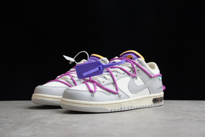 nike dunk low of lot 28 of 50 dm1602-111